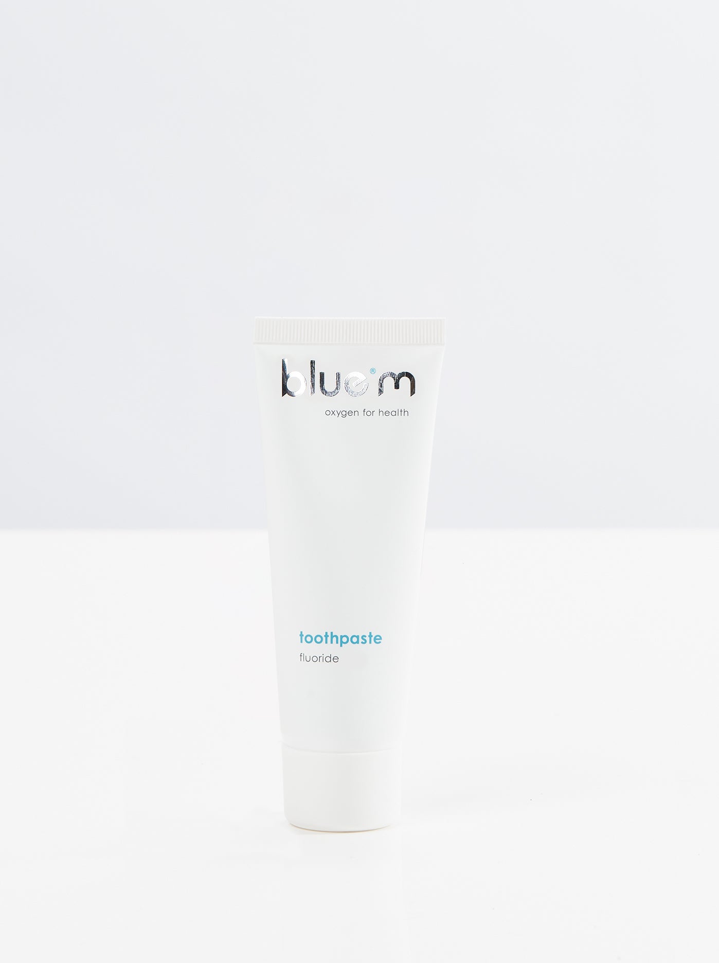 bluem Toothpaste Calcium Fluoride