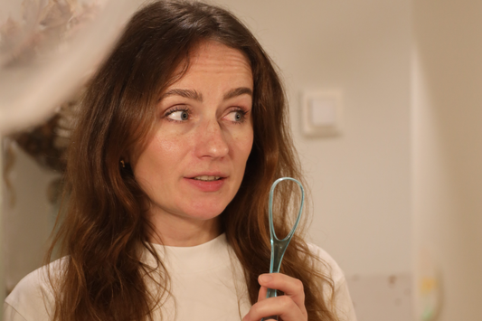 Bad Breath (Halitosis): Causes and How to Get Rid of It