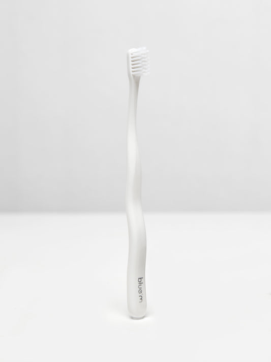 bluem Postsurgical Toothbrush