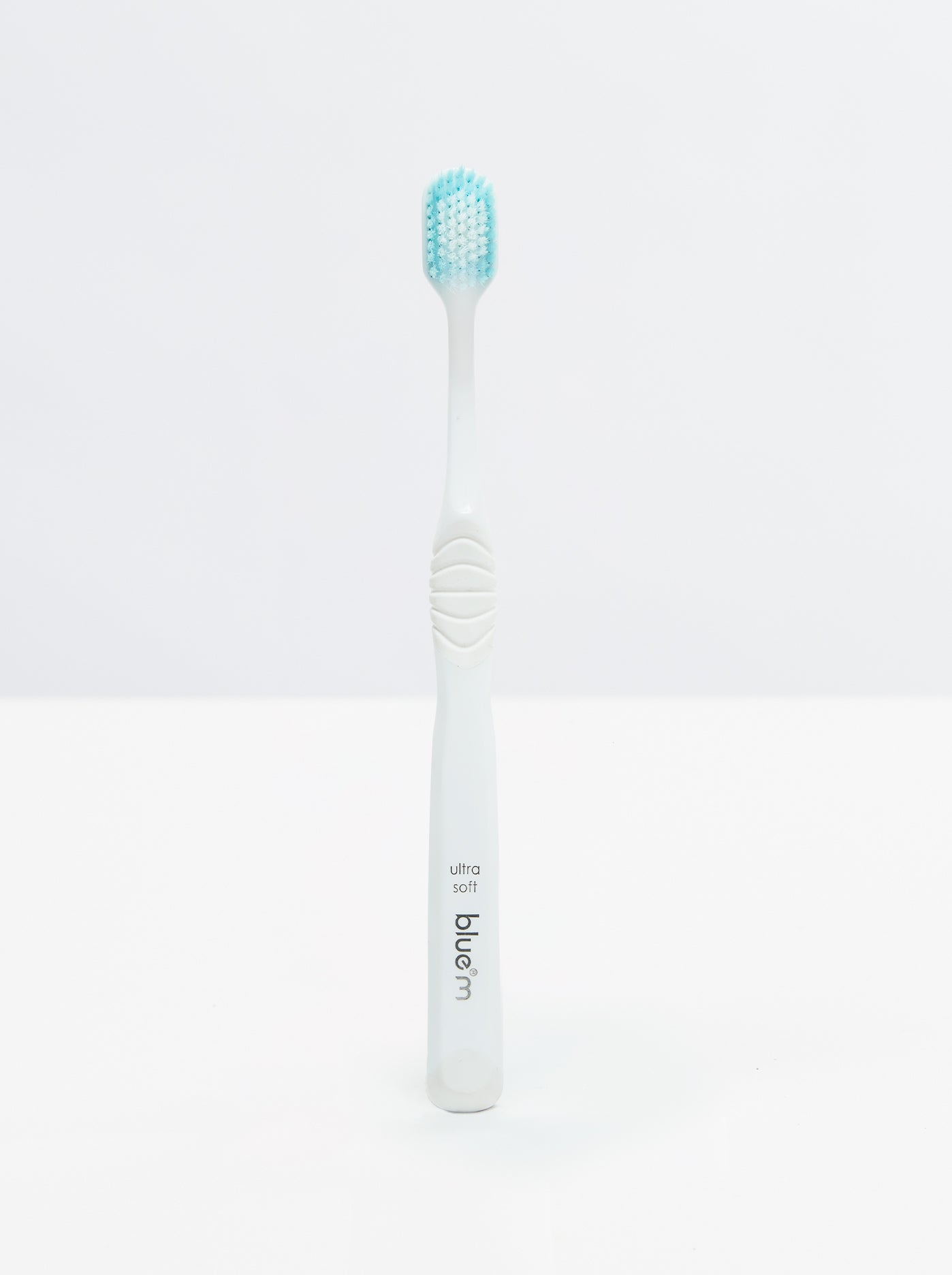 bluem Day-to-Day Toothbrush